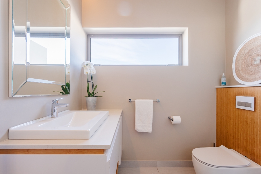 4 Bedroom Property for Sale in Kommetjie Western Cape